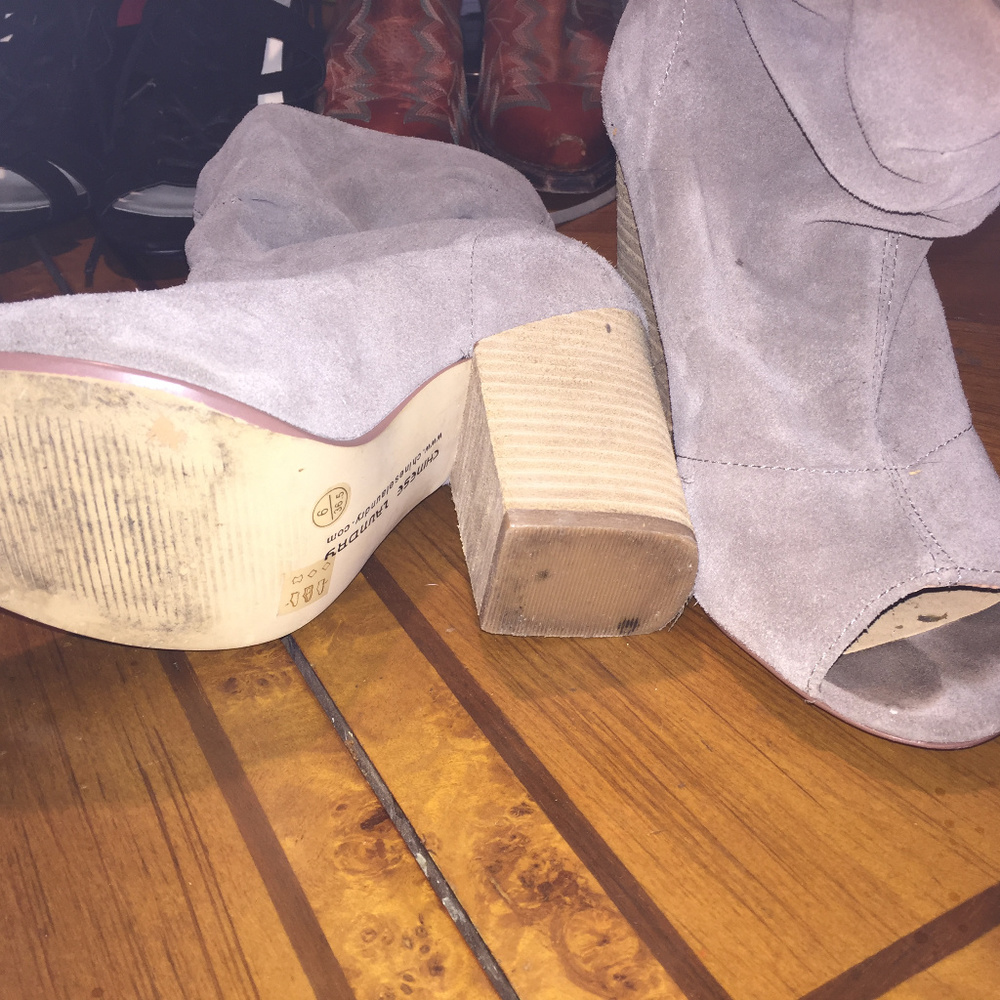 Chinese Laundry Break up Bootie - Picture 3 of 4